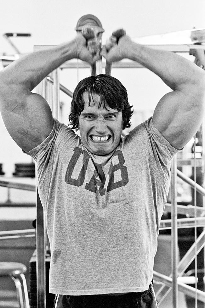 Arnold Schwarzenegger, Gold's Gym, Venice Beach, CA, 1976 - Morrison Hotel Gallery