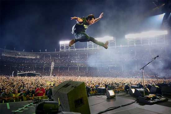 Eddie Vedder, Pearl Jam, Wrigley Field, 2016 - Morrison Hotel Gallery