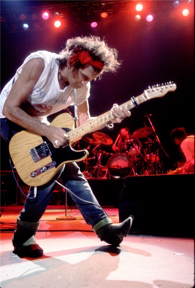 Keith Richards, X-pensive Winos Tour, 1988 - Morrison Hotel Gallery