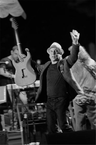 Paul Simon, Raise Arm - Morrison Hotel Gallery