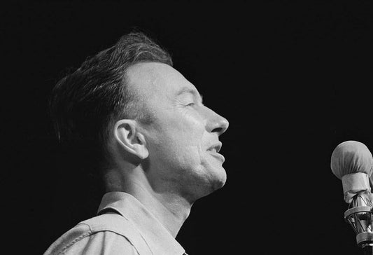 Pete Seeger - Morrison Hotel Gallery