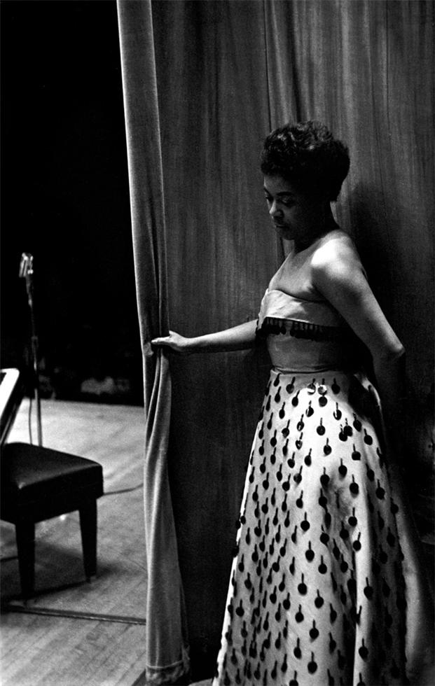 Sarah Vaughan, NYC, New York, 1950 - Morrison Hotel Gallery