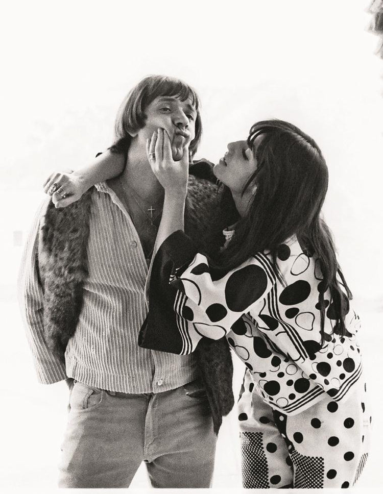 Sonny and Cher, Hollywood Hills, CA, 1966 - Morrison Hotel Gallery