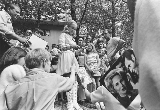 Tammy Wynette, Signing Autographs, Lavonia, GA, 1971 - Morrison Hotel Gallery